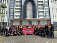 Evening Program UNKRIS Jakarta Nomor Aneka Foto 2